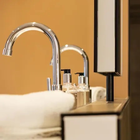 5 En 4* كليرمونت-فيراند