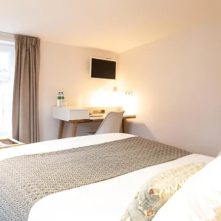 5 En בית הארחה